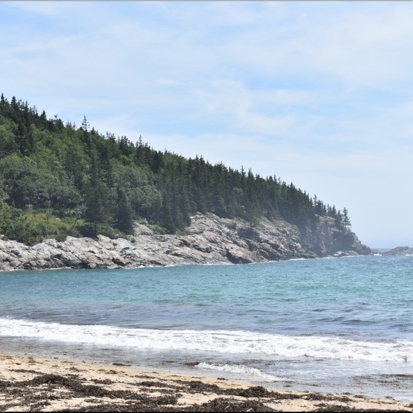 Meet your Posher, Jennifer - Picture 1 of 1